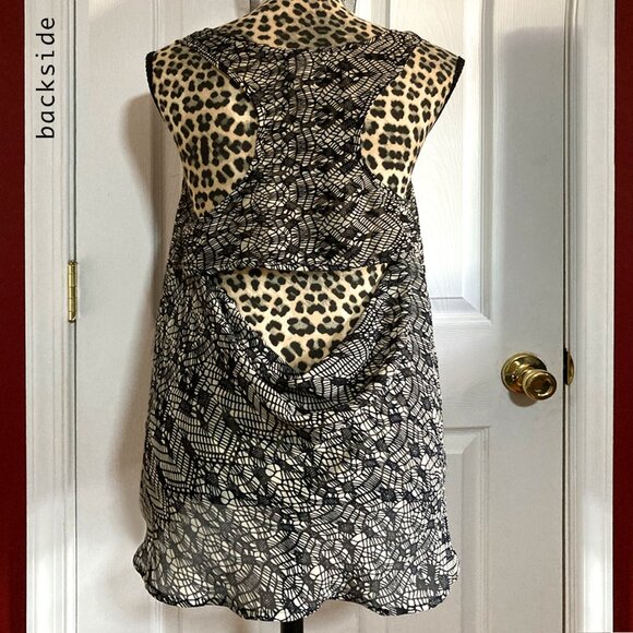 Urban Outfitters Silence + Noise Sheer Cover Up, L - Picture 1 of 4